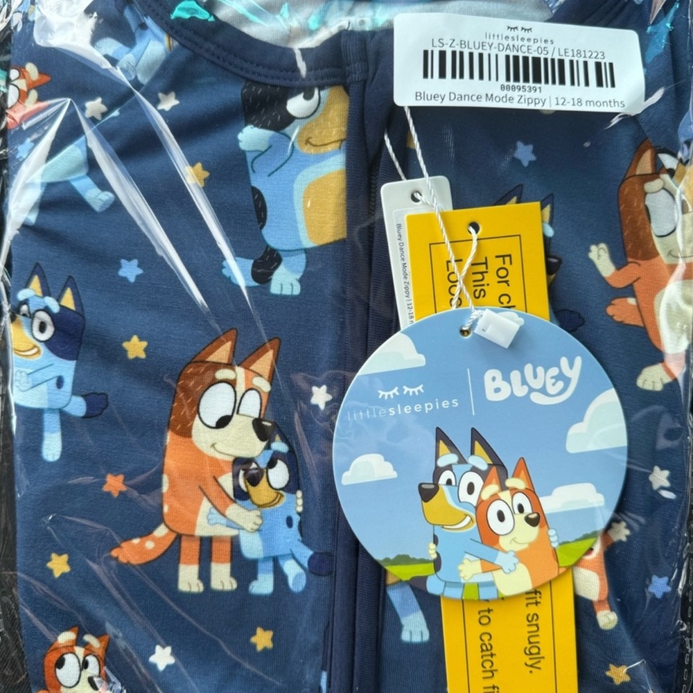 NWT 12-18 Bluey Little Sleepies Zippy